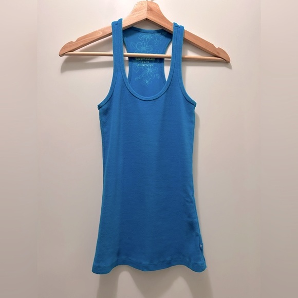 Tank Top Bundle! 2 tank tops for $10! Women Tops. Soft, Cozy, Cute, Comfy. XS - Picture 1 of 4